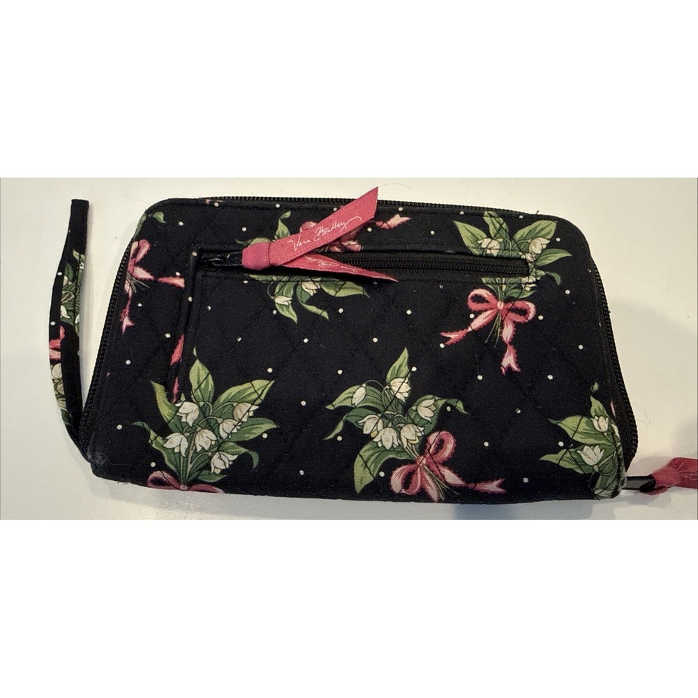Vera Bradley Black Quilted Wallet with Wristlet Strap - A New Hope Pattern - Picture 16 of 16